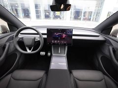 Tesla Model Y L 2025 Long Range All-Wheel Drive - ფოტო 12