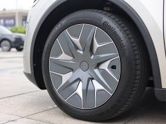 Tesla Model Y L 2025 Long Range All-Wheel Drive - ფოტო 8