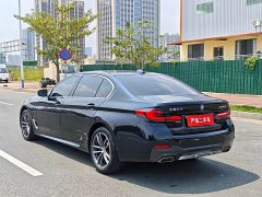 BMW 5 Series 525Li M Sport Package - ფოტო 4