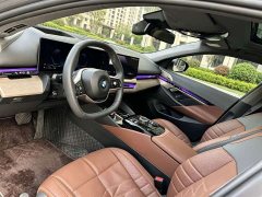 BMW 5 Series 530Li Luxury Edition Premium Package - ფოტო 4