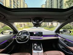 BMW 5 Series 530Li Luxury Edition Premium Package - ფოტო 6