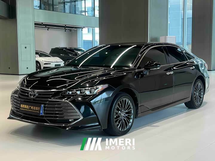 Toyota Avalon 2.0L XLE Premium National VI