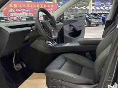 Tesla Model Y Rear-Wheel Drive - ფოტო 5