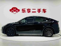 Tesla Model Y Rear-Wheel Drive - ფოტო 2