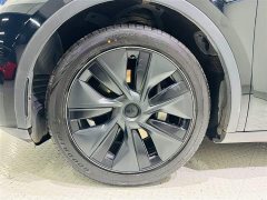 Tesla Model Y Rear-Wheel Drive - ფოტო 9