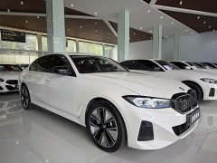 BMW i3 eDrive 40 L Night Sport Package - ფოტო 3