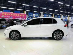 Volkswagen Golf 2023 280TSI DSG Pro - ფოტო 9