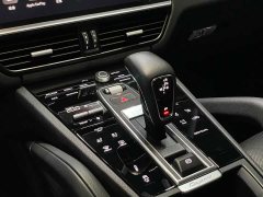 Porsche Cayenne New Energy Cayenne E-Hybrid 2.0T - ფოტო 9
