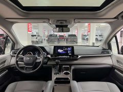 Toyota Gravia 2.5L Hybrid Comfort Edition - photo 5