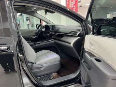 Toyota Gravia 2.5L Hybrid Comfort Edition - photo 9