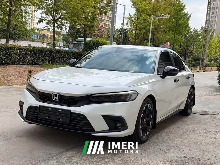 Honda Civic 2023 Hatchback 240 Turbo CVT Sharp Edition - ავტომობილი ჩინეთიდან