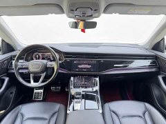 Audi Q8 55 TFSI Luxury Sport - ფოტო 5
