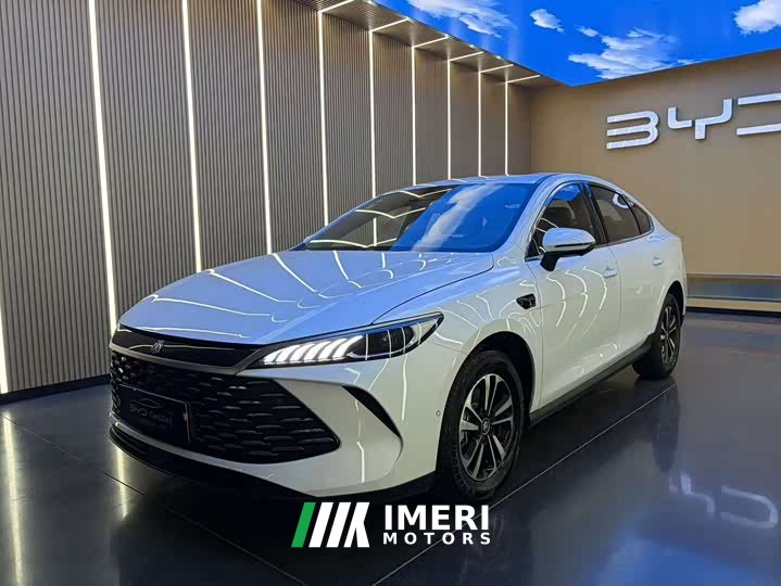 BYD Qin PLUS DM-i Smart Driving Edition 120KM Excellence - ავტომობილი ჩინეთიდან