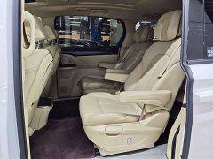 Buick GL8 ES Luxe 653T Prestige - ფოტო 6