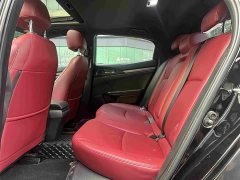 Honda Civic 2021 Hatchback 220 Turbo CVT Trendy Control - ფოტო 18