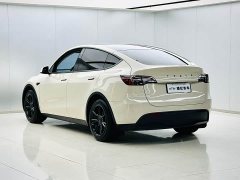 Tesla Model Y 2022 Facelift Rear-Wheel Drive - ფოტო 5