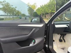 Tesla Model Y 2022 Facelift Long Range All-Wheel Drive - ფოტო 6
