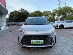 Buick GL8 New Energy Lusang Respect Edition - ფოტო 2