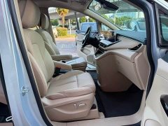 Buick GL8 New Energy Lusang Respect Edition - ფოტო 6