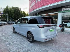 Buick GL8 New Energy Lusang Respect Edition - ფოტო 9
