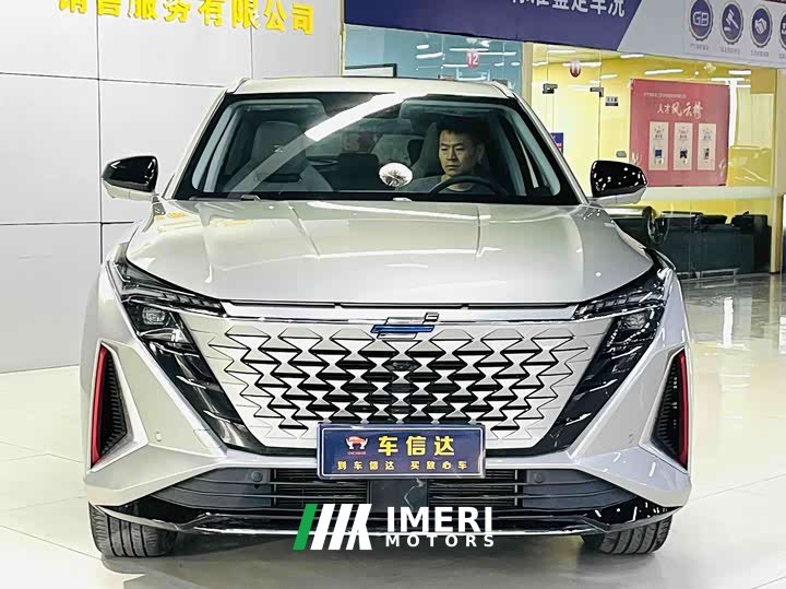 Changan Oushan Z6 Blue Whale 1.5T DCT Smart Premium Edition - ავტომობილი ჩინეთიდან