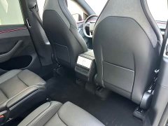 Tesla Model Y L Long Range All-Wheel Drive - ფოტო 12