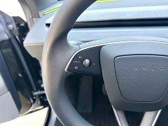 Tesla Model Y L Long Range All-Wheel Drive - ფოტო 15