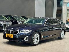 BMW 5 Series 530Li Luxury Edition Premium Package - ფოტო 1