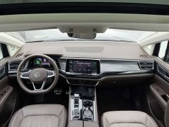 Volkswagen Viloran 2023 380TSI Prestige - ფოტო 3