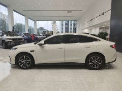BYD Dolphin 06 DM-i Smart Drive 120KM Premium Edition - ფოტო 8