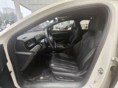 BYD Dolphin 06 DM-i Smart Drive 120KM Premium Edition - ფოტო 9