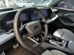 Audi Q6L e-tron Extended Range - ფოტო 16