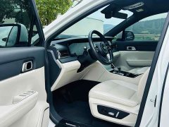 Li Auto ONE Extended Range 6-Seater - ფოტო 4