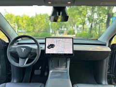 Tesla Model Y Long Range All-Wheel Drive - ფოტო 13