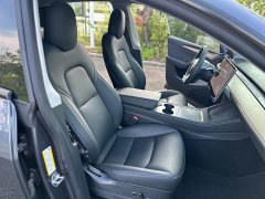 Tesla Model Y Long Range All-Wheel Drive - ფოტო 17