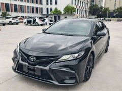 Toyota Camry 2.5S Sharp Elegance Edition - ფოტო 1