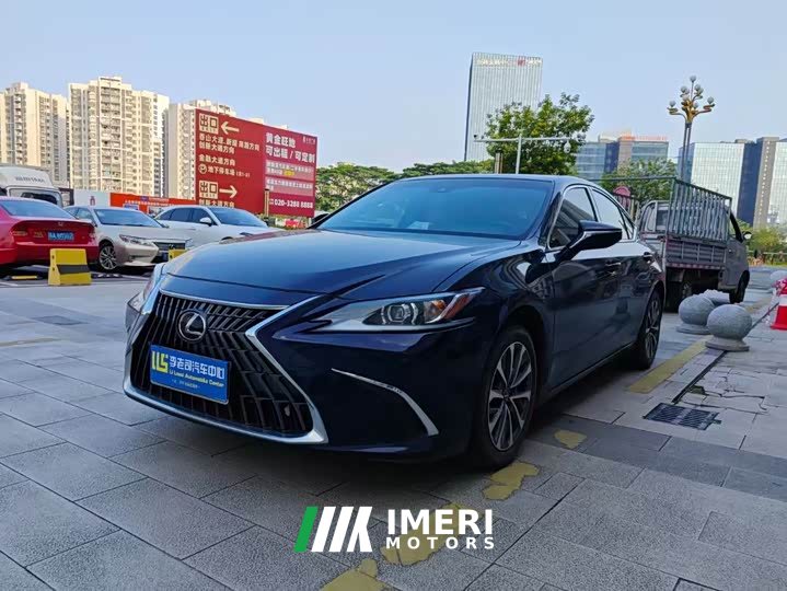 Lexus ES 2022 200 Excellence Edition - ავტომობილი ჩინეთიდან