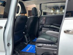 Honda Odyssey 2.0L e:HEV Sharp Premium Edition - ფოტო 7