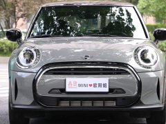 BMW MINI 1.5T COOPER Classic Edition - ფოტო 2