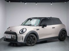 BMW MINI 1.5T COOPER Artist - ფოტო 1