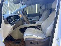 Denza D9 2022 DM-i 970 AWD Flagship - ფოტო 16