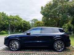 Porsche 2020 Cayenne Turbo 4.0T - ფოტო 3
