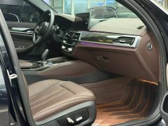 BMW 5 Series 525Li M Sport Package - ფოტო 6