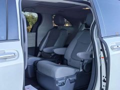 Toyota Gravia Grevias 2.5L Hybrid Premium Plus Edition - фото 4
