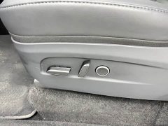 Tesla Model Y Rear-Wheel Drive - ფოტო 17