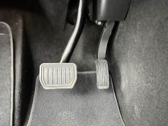 Tesla Model Y Rear-Wheel Drive - ფოტო 19
