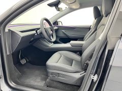 Tesla Model Y Rear-Wheel Drive - ფოტო 7