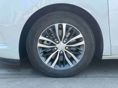 Buick GL8 ES Luxe 653T Comfort - ფოტო 3