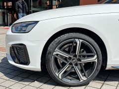 Audi A4L 40 TFSI Luxury Dynamic - ფოტო 5