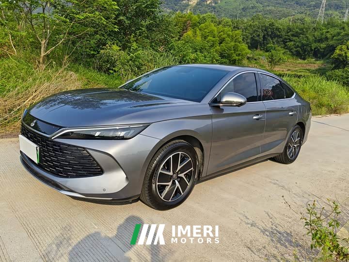 BYD Qin L DM-i 120KM Leading Edition